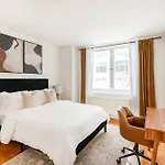 43-4d Newly Furnished 2br Full Service 24h Doorman Laundry Gym Apartment *