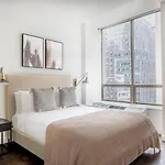 Sleek Modern Fidi 1br In Luxury Building Nyc-206 Apartment *