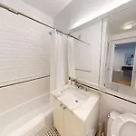 Apartment Columbus Square 1 Bedroom W Work Setup By Anyplace - 11623