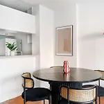 43-4d Newly Furnished 2br Full Service 24h Doorman Laundry Gym New York
