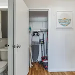 Chelsea 1 Bedroom W Work Setup By Anyplace - 11651 New York