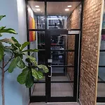 Haven On Bruckner Sprawling 2br W King Bed Fast Wifi 20 Minutes To Times Square New York