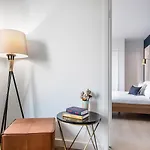 Chelsea 1br W Water Views Doorman Nyc-210