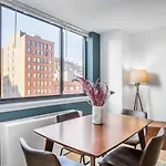 Chelsea 1br W Water Views Doorman Nyc-210 Apartment