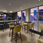 Doubletree By Hilton New York Times Square South
