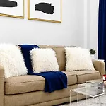 Apartment 62-2b Renovated 1br In Prime Upper East Side *