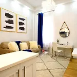 62-2B Renovated 1Br In Prime Upper East Side