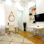 Apartment 62-2b Renovated 1br In Prime Upper East Side New York