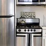 Apartment 62-2b Renovated 1br In Prime Upper East Side *