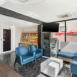 Hotel Quality Jfk Airport Rockaway Blvd 2*