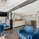 Quality Jfk Airport Rockaway Blvd Hotel 2*