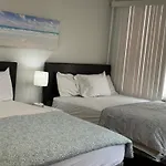 Large 1 Bedroom Apartment In The Heart Of The Bronx
