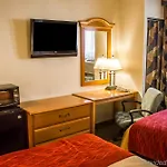 Comfort Jfk Airport 2*