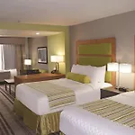 La Quinta & Far Rockaway -