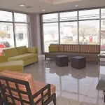 Hotel La Quinta & Far Rockaway - 2*