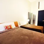 Luxury Living Apartment *