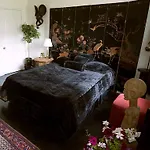The Gallery House