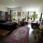 Hotel The Gallery House 2*