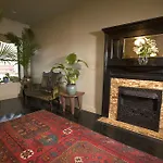 Hotel The Gallery House