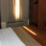 Hotel Redford 3*
