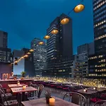 Hotel Roger Smith