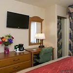 Comfort Jfk Airport Hotel 2*