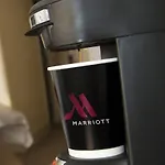 Marriott East Side Hotel New York