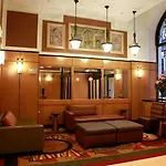 Nyma, The Manhattan Hotel 4*