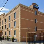 Days By Wyndham Jamaica / Jfk Airport Hotel