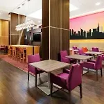 Hampton Times Square Hotel
