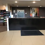 View Inn & Suites Jfk Airport