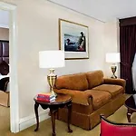 Fitzpatrick Manhattan Hotel