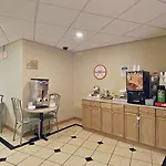 Hotel West Farms