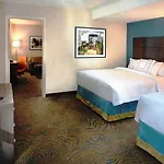 Courtyard By Marriott Manhattan/chelsea Hotel New York