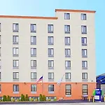 Hotel Red Lion And Brooklyn New York