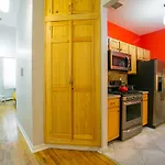 Deluxe Three Bedroom Apartment