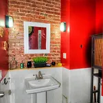 Chelsea Art Hostel *