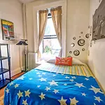 Chelsea Art Hostel