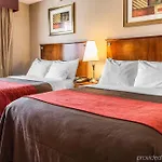 Avion Near Lga Airport, An Ascend Collection 3*