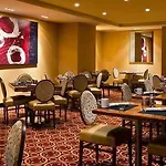 Marriott East Side Hotel 4*