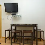 Mott Street Apt 1A