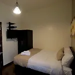 East 7Th Street Apt 1M