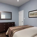 West 47Th Street Apt 3B