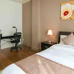 East 37Th Street & Lexington Ave. Apt 3R