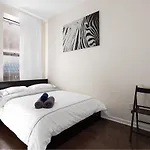 Beautiful Newly Renovated 3 Bedroom Apartment