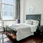 Amazing Apartment- Walking Distance To Times Sq