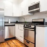 Four-Bedroom On Atlantic Ave