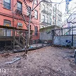 Mulberry & Grand Street Apt 10