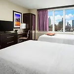 Hampton Times Square Hotel New York