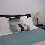 Delz Bed & Breakfast